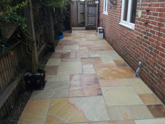Image of Tumbled & Calibrated Mint Fossil Patio Pack - Calibrated 22mm-20m²